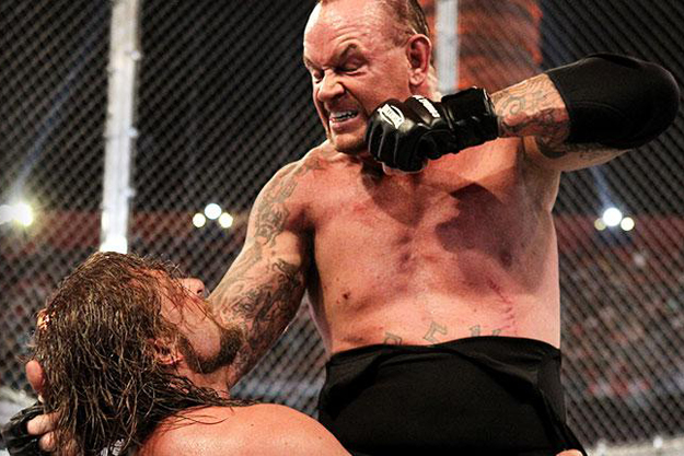 triple h vs undertaker wrestlemania 28